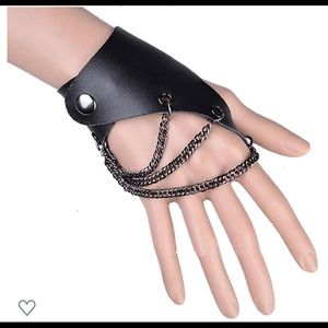 Real Leather (Right Hand) Fingerless Chain Glove